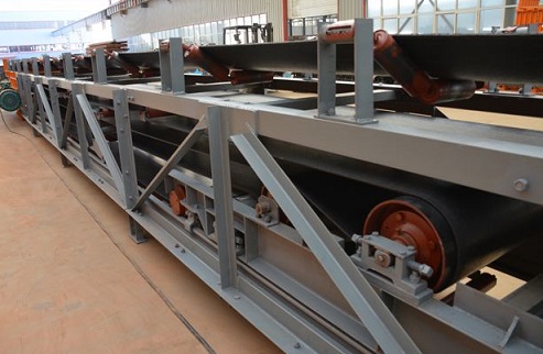 伸縮式皮帶輸送機(jī)